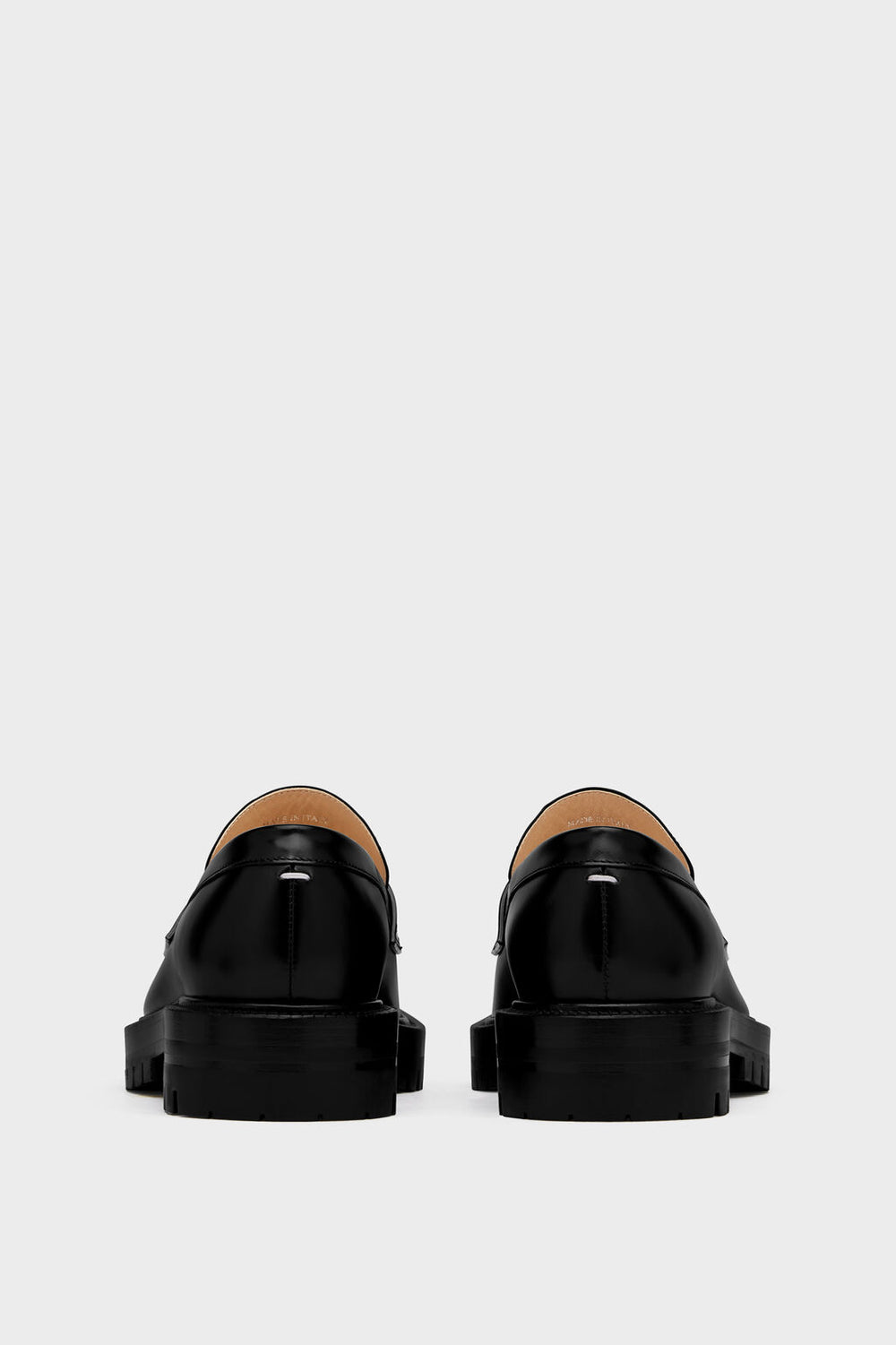 Tabi loafers