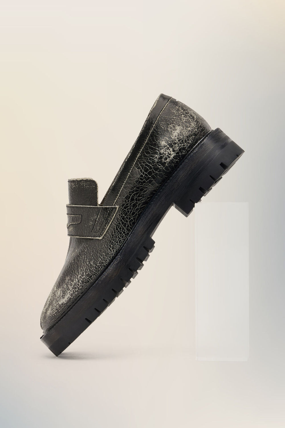 Tabi county loafer