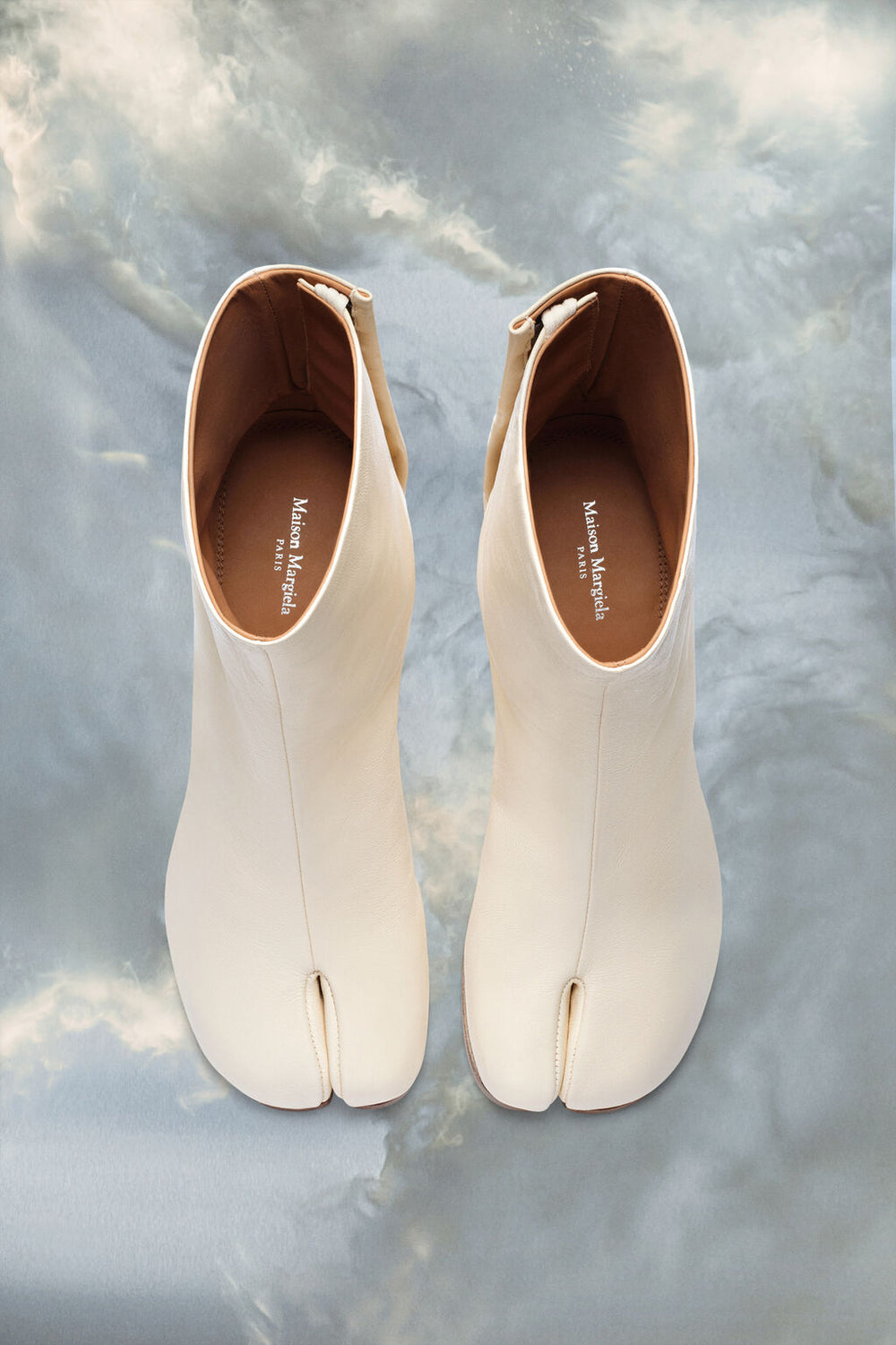 Tabi ankle boots