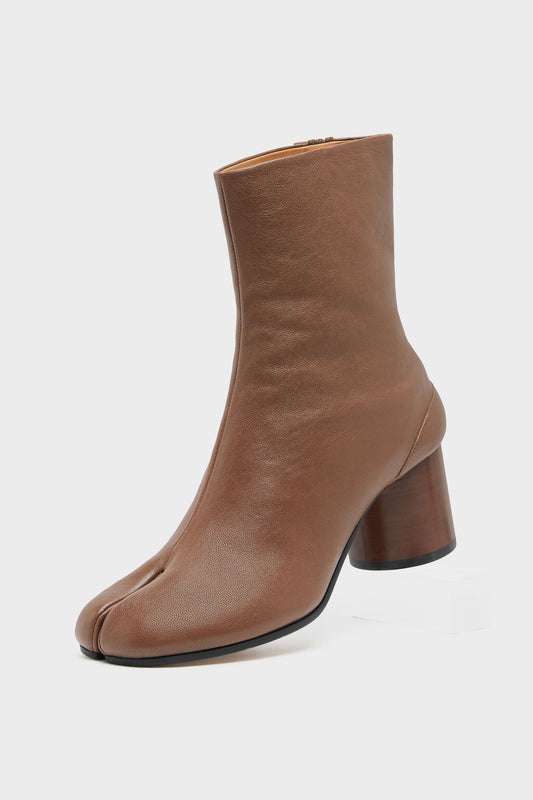 Tabi ankle boots