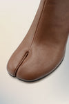 Tabi ankle boots