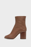 Tabi ankle boots