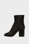 Tabi ankle boots
