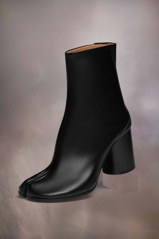 Tabi calfskin boots
