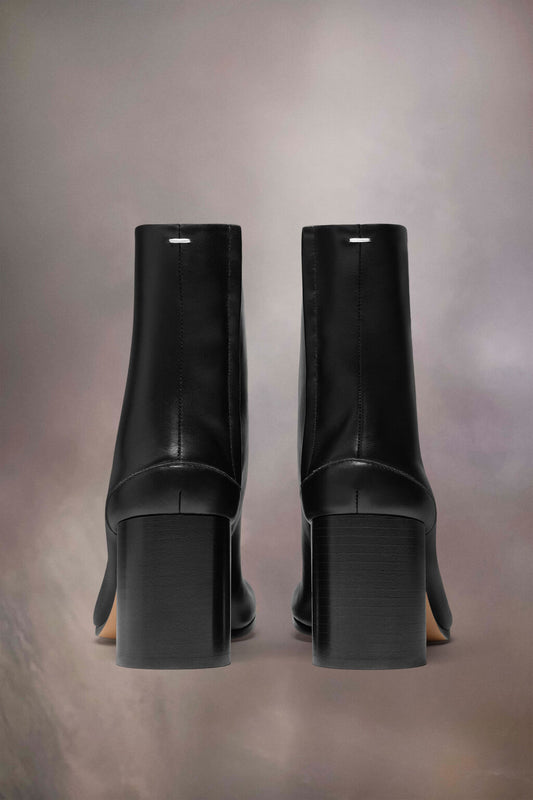 Tabi calfskin boots