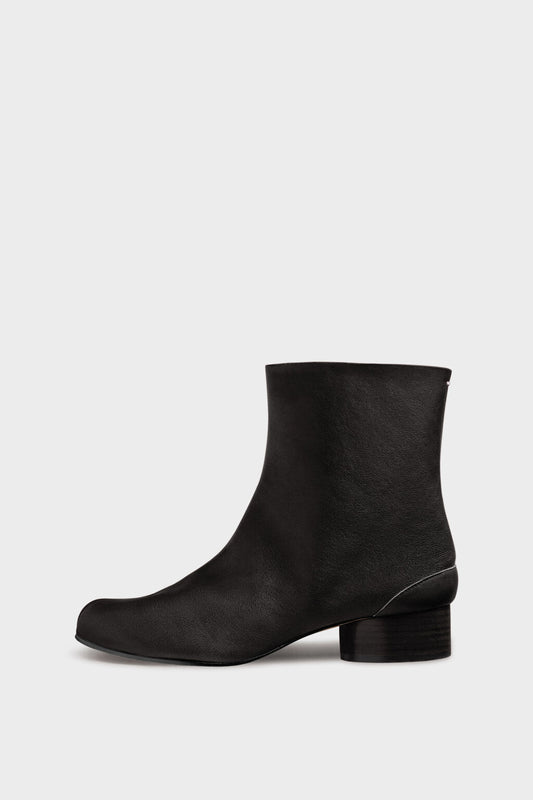 Tabi ankle boots