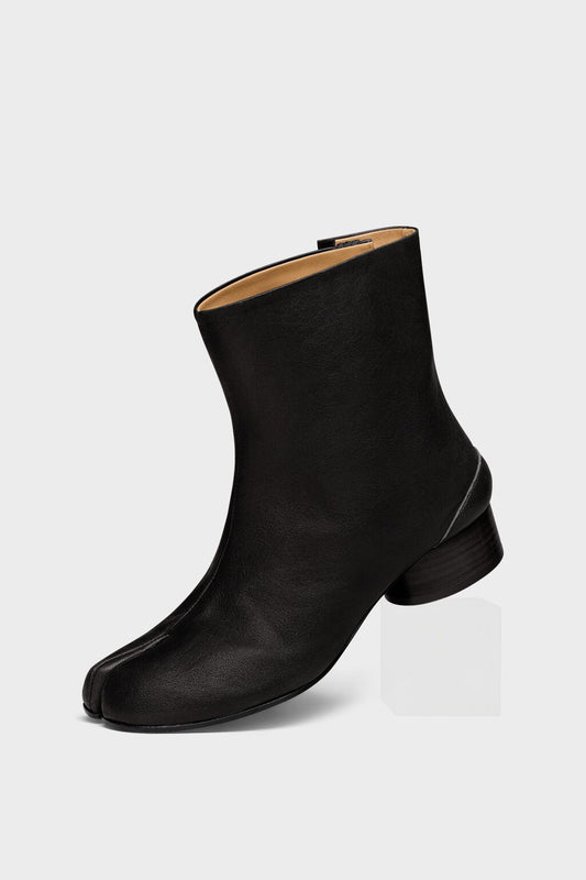 Tabi ankle boots