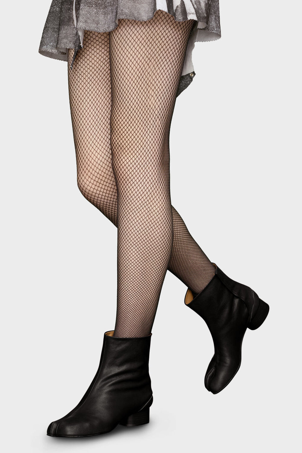Tabi ankle boots