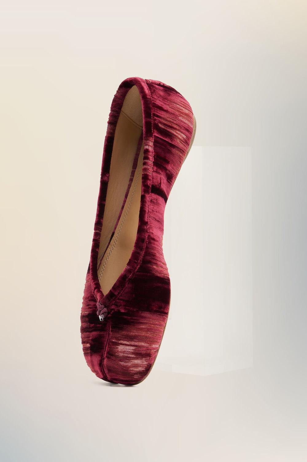Tabi ballerina