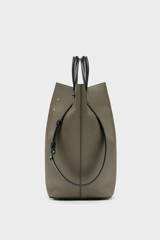 Maison Margiela متوسط ​​سن الفستان