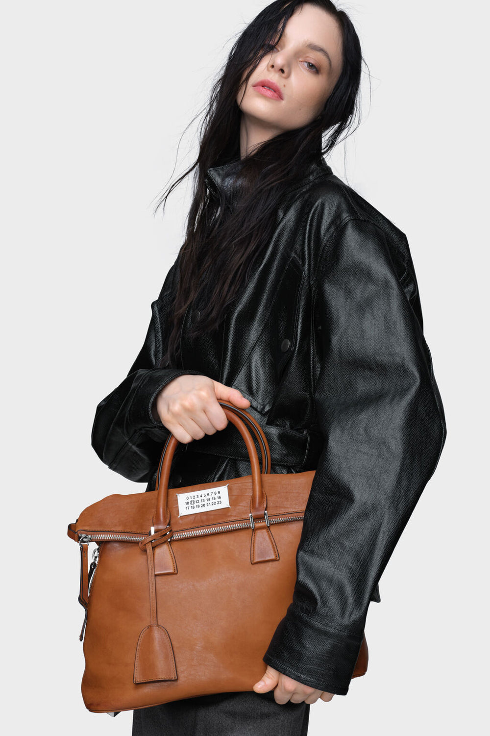 Maison Margiela 5ac أحب حتى الموت وسيط