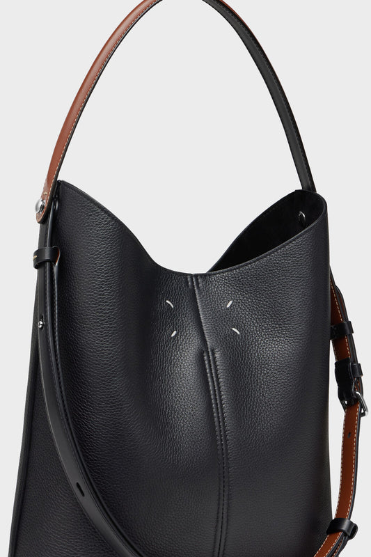 Maison Margiela هوتيو في سن اللباس