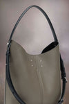 Dress-age Hobo