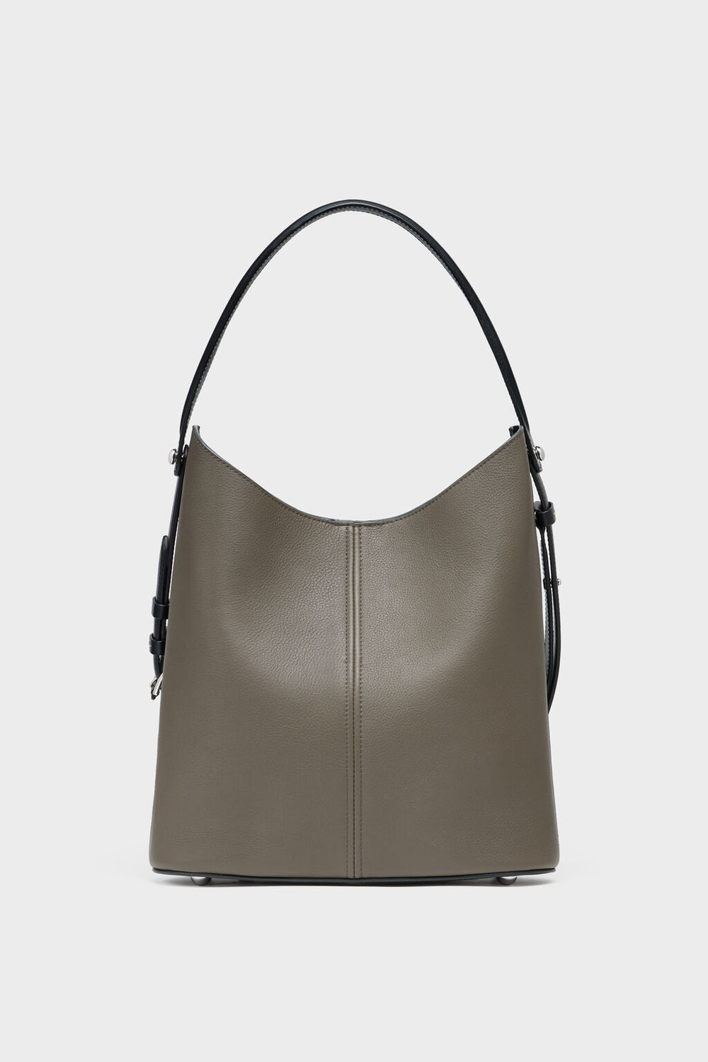 Dress-age Hobo